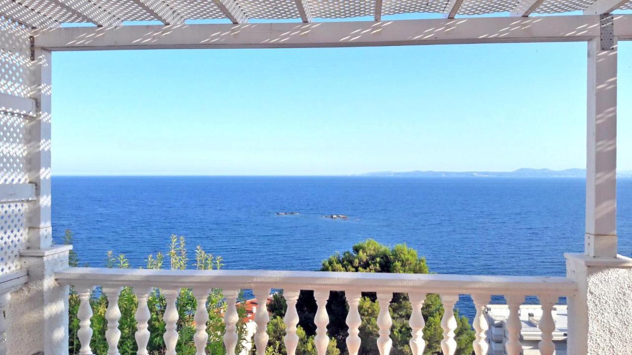 Amazing Seaview Apartment With Terrace & Parking - Casa Artevida Ρόζες Εξωτερικό φωτογραφία